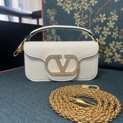 Replica AAA Borsa a spalla piccola Valentino Garavani Locò con logo gioiello vitello Bianco