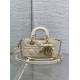 Borse Replica Dior D-Joy agnello ricamata con fiocco bianco avorio Borse Replica Dior D-Joy agnello ricamata con fiocco bianco avorio