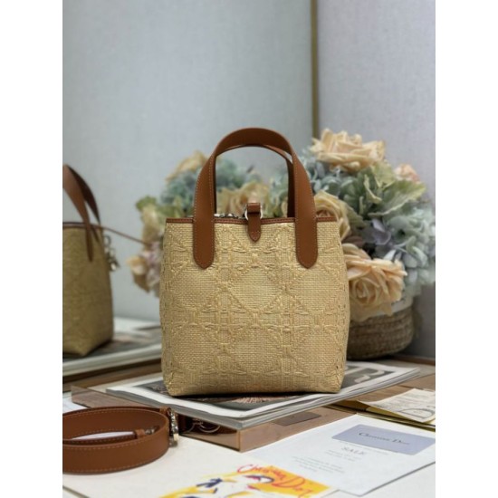 Replica Borsa tote verticale Toujours piccola Dior rafia marrone Replica Borsa tote verticale Toujours piccola Dior rafia marrone