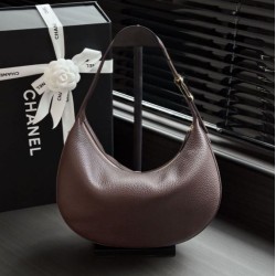 Replica perfette Borsa a tracolla Hobo Chanel AS6570 Halfmoon marrone Replica perfette Borsa a tracolla Hobo Chanel AS6570 Halfmoon marrone