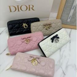 Replica Perfetto Portafoglio Dior pelle di agnello a forma di fiocco