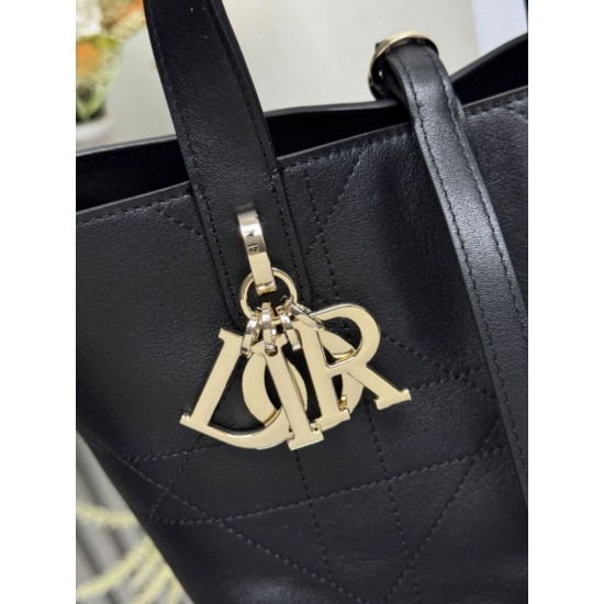 Replica perfetta Borsa piccola verticale Dior Toujours nera Replica perfetta Borsa piccola verticale Dior Toujours nera