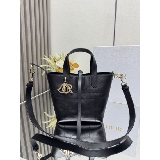 Replica perfetta Borsa piccola verticale Dior Toujours nera Replica perfetta Borsa piccola verticale Dior Toujours nera