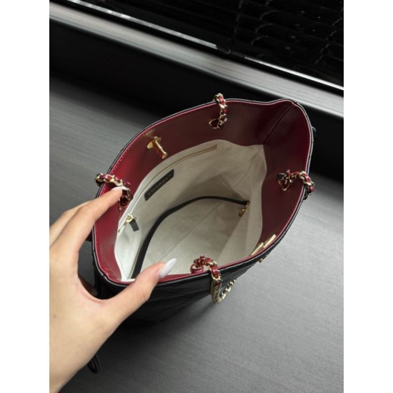 Replica Perfetto Borsa Tote shopping Chanel 26B Lucky AS6495 Nera Replica Perfetto Borsa Tote shopping Chanel 26B Lucky AS6495 Nera