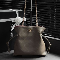 Replica Perfetto Borsa Tote shopping Chanel 26B AS6495 Kaki