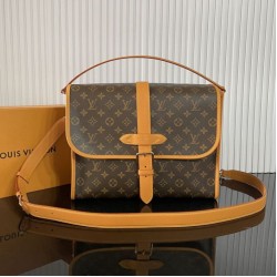 Replica Borsa Louis Vuitton M2A655 Jet Lag MM marrone