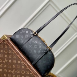 Replica Perfetto Borsa LV M3A167 Squire East West