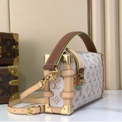 Replica Borsa morbida LV Side Trunk East-West MM Block M29913 Replica Borsa morbida LV Side Trunk East-West MM Block M29913
