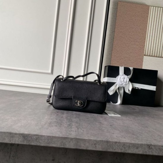 Replica perfetta Borsa Chanel AS6573 Mini Flap (Caviar) Nero Replica perfetta Borsa Chanel AS6573 Mini Flap (Caviar) Nero
