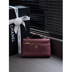 Borsa Chanel AP5347 Slim Vanity Case con patta bordeaux