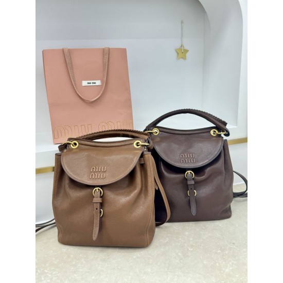 Replica perfetta Zaino Miu Miu Rendez-vous nappa marrone/caffè Replica perfetta Zaino Miu Miu Rendez-vous nappa marrone/caffè