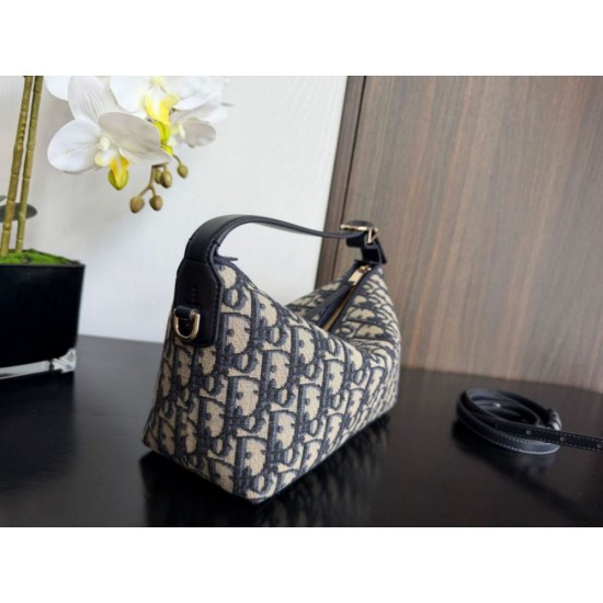 Replica perfetta Pochette Dior Travel Nomad media Blu 22cm Replica perfetta Pochette Dior Travel Nomad media Blu 22cm