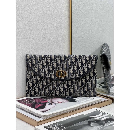Replica Clutch Dior 30 Montaigne Avenue con patta Blu Replica Clutch Dior 30 Montaigne Avenue con patta Blu