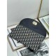 Replica Clutch Dior 30 Montaigne Avenue con patta Blu Replica Clutch Dior 30 Montaigne Avenue con patta Blu