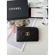 Replica perfetta Portacarte Chanel trapuntato con zip Caviar nero/rosso/albicocca Replica perfetta Portacarte Chanel trapuntato con zip Caviar nero/rosso/albicocca
