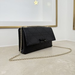 Replica Perfetta Borsa Dior Promenade piccola con patta nera Replica Perfetta Borsa Dior Promenade piccola con patta nera