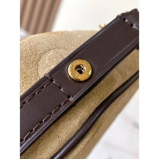 Replica Portafoglio Louis Vuitton M2A016 Ivy On Chain suede marrone Replica Portafoglio Louis Vuitton M2A016 Ivy On Chain suede marrone