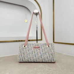 Replica Borsa shopping Dior Promenade East-West in jacquard Dior Oblique blu Replica Borsa shopping Dior Promenade East-West in jacquard Dior Oblique blu