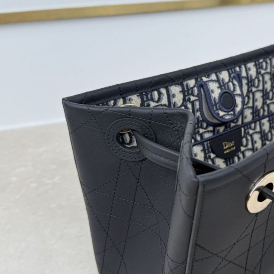 Replica Borsa shopping Dior Promenade East-West in pelle di vitello con motivo Cannage piatto Nero