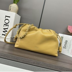 Replica Borsa Loewe Flamenco media nappa di agnello/giallo Replica Perfetta Borsa Loewe Flamenco media nappa di agnello/giallo