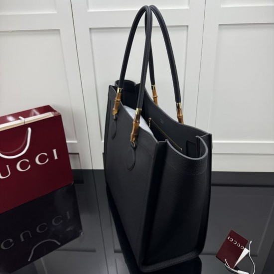 Replica Perfetta Borsa tote Gucci Bamboo grande A0022V nera Replica Perfetta Borsa tote Gucci Bamboo grande A0022V nera