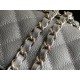 Riproduzione Fedele Medium Classic Caviar Flap Borse A1112 Grigio Argento / Hardware d'oro imitazioni Replica Alta Qualità Medium Classic Caviar Flap Borse A1112 Grigio Argento / Hardware d'oro