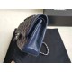 Riproduzione Fedele Medium Classica Caviar Flap Borse A1112 Blu Argento / Hardware d'oro imitazioni Replica Alta Qualità Medium Classica Caviar Flap Borse A1112 Blu Argento / Hardware d'oro