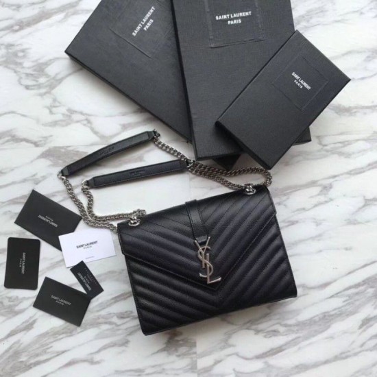 Replica YSL Saint Laurent Piccola Busta Borsa Grain Hardware argentato in rilievo Outlet YSL Saint Laurent Piccola Busta Borsa Grain Hardware argentato in rilievo imitazioni perfette
