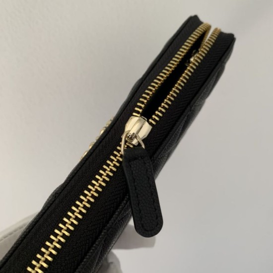 Dupe Portafoglio in metallo dorato in pelle di vitello AP1899 nero imitazioni perfette Replica Portafoglio in metallo dorato in pelle di vitello AP1899 nero Griffate