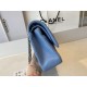 Replica Borsa con patta classica A1112 Hardware in oro blu Griffate