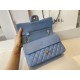 Replica Borsa con patta classica A1112 Hardware in oro blu Griffate