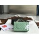 Replica Borsa classica con patta A1112 Hardware argento verde chiaro Griffate