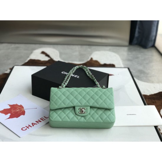 Dupe Imitazioni borse griffate Classica In Pelle Di Vitello Grana A1112 Verde Chiaro imitazioni perfette Replica borse griffate Classica In Pelle Di Vitello Grana A1112 Verde Chiaro Griffate