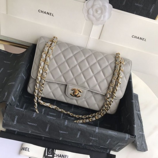 Dupe Borsa con patta classica in pelle di vitello granulata A1112 Grigio imitazioni perfette Replica Borsa con patta classica in pelle di vitello granulata A1112 Grigio Griffate
