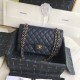 Dupe Borsa Classica In Pelle Di Vitello Grana A1112 Blu Scuro imitazioni perfette Replica Borsa Classica In Pelle Di Vitello Grana A1112 Blu Scuro Griffate