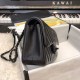 Dettagli perfetti Borsa a patta classica A1116 Hardware nero imitazioni perfette