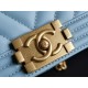 Replica Boy Classic Flap Borse A67086 Pelle di agnello azzurra Outlet Boy Classic Flap Borse A67086 Pelle di agnello azzurra imitazioni perfette