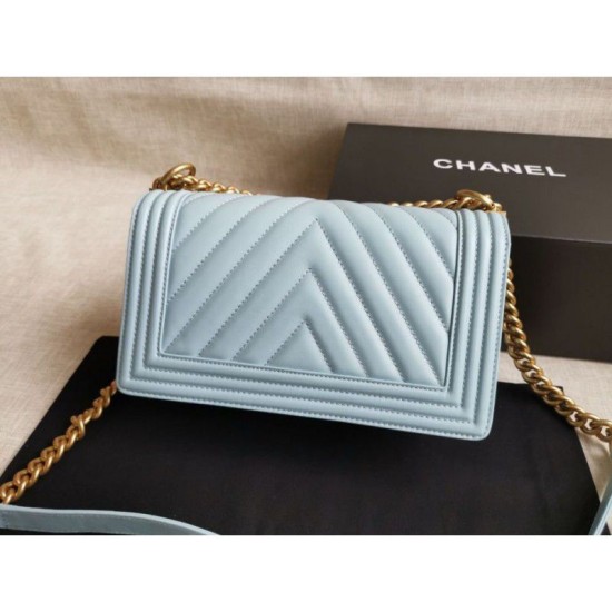 Replica Boy Classic Flap Borse A67086 Pelle di agnello azzurra Outlet Boy Classic Flap Borse A67086 Pelle di agnello azzurra imitazioni perfette