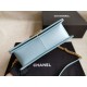 Replica Boy Classic Flap Borse A67086 Pelle di agnello azzurra Outlet Boy Classic Flap Borse A67086 Pelle di agnello azzurra imitazioni perfette