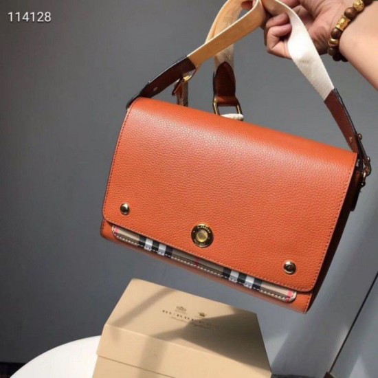 Burberry Borse Replica di alta qualità vintage nera Dupe Perfetta Cloni Firmate Burberry Borse Replica di alta qualità vintage nera imitazioni