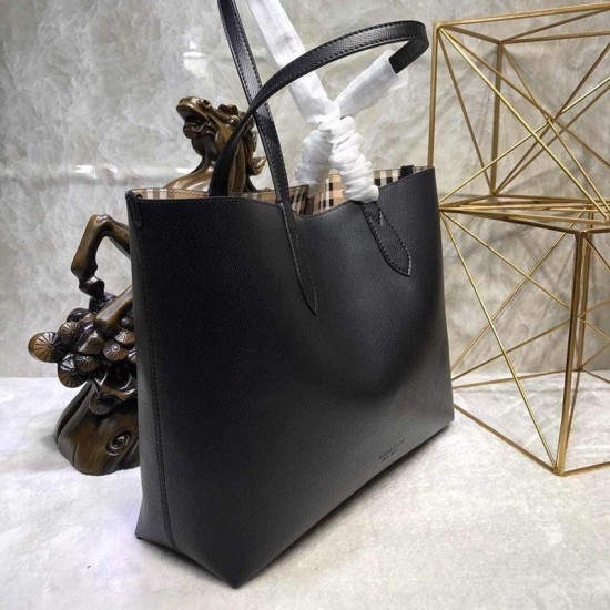 Riproduzione Fedele Medium Reversible Tote Haymarket Check 40496351 Nero imitazioni Replica Alta Qualità Medium Reversible Tote Haymarket Check 40496351 Nero