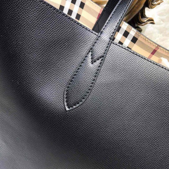 Riproduzione Fedele Medium Reversible Tote Haymarket Check 40496351 Nero imitazioni Replica Alta Qualità Medium Reversible Tote Haymarket Check 40496351 Nero