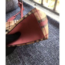 Replica Alta Qualità Medium Reversible Tote Haymarket Check 40496351 Rosa