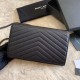 Cloni Firmate Portafoglio con catena YSL Saint Laurent con busta a catena in pelle martellata nera nera hardware imitazioni