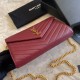 Clarinetto in pelle martellata YSL Saint Laurent con busta con catena a busta Dupe Perfetta Cloni Firmate Clarinetto in pelle martellata YSL Saint Laurent con busta con catena a busta imitazioni