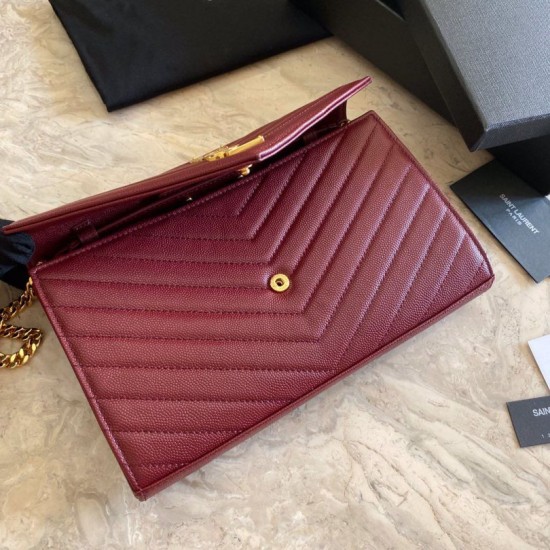 Clarinetto in pelle martellata YSL Saint Laurent con busta con catena a busta Dupe Perfetta Cloni Firmate Clarinetto in pelle martellata YSL Saint Laurent con busta con catena a busta imitazioni