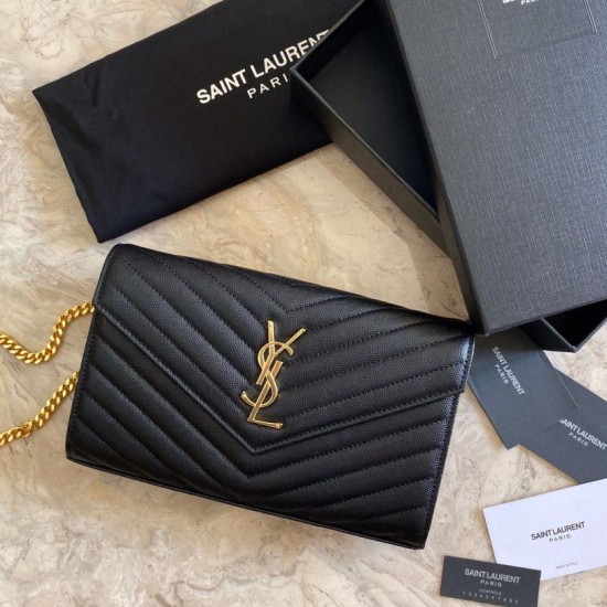 Portafoglio con catena YSL Saint Laurent con busta a catena in pelle martellata Hardware nero oro Dupe Perfetta Cloni Firmate Portafoglio con catena YSL Saint Laurent con busta a catena in pelle martellata Hardware nero oro imitazioni