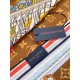 LV Silk Vivienne Xmas Square 90 M77905 Marrone