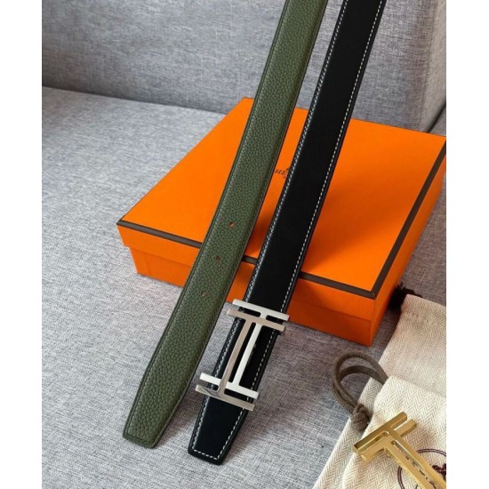 Fibbia per cintura Hermes H Au Carré & Cinturino in pelle reversibile 32mm verde Fibbia per cintura Hermes H Au Carré & Cinturino in pelle reversibile 32mm verde