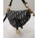 Borsa Christian Dior Mini Saddle Con Tracolla Blu Scuro Borsa Christian Dior Mini Saddle Con Tracolla Blu Scuro